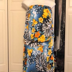 Strapless Flowered Dress 👗